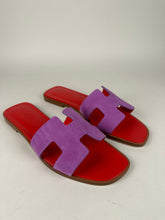 Load image into Gallery viewer, Hermes Oran Suede Goatskin Violet Parma Size 39EU