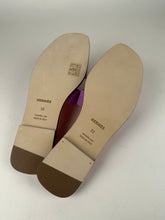 Load image into Gallery viewer, Hermes Oran Suede Goatskin Violet Parma Size 39EU