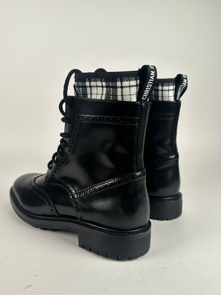Dior Calfskin Tartan D-Order Low Boot Black/White size 38EU