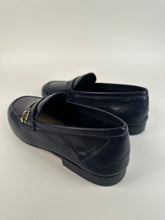Load image into Gallery viewer, Chanel Mocassin Loafers Navy Blue size 35EU