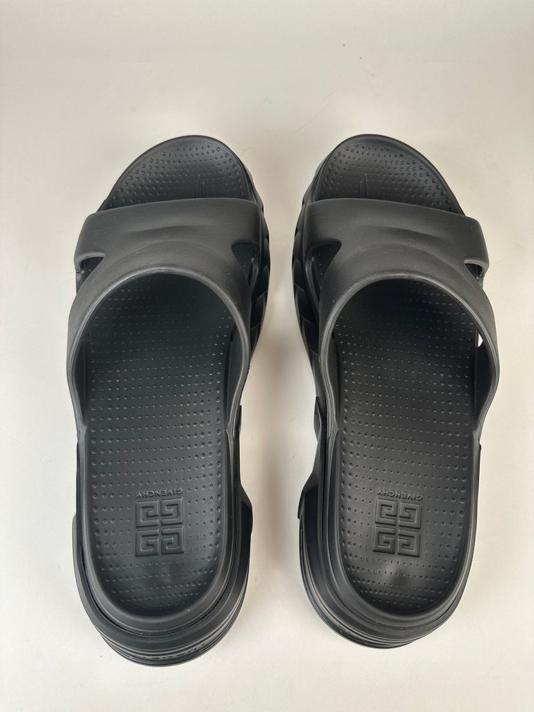 Givenchy Marshmallow Flat Sandals Black size 44EU