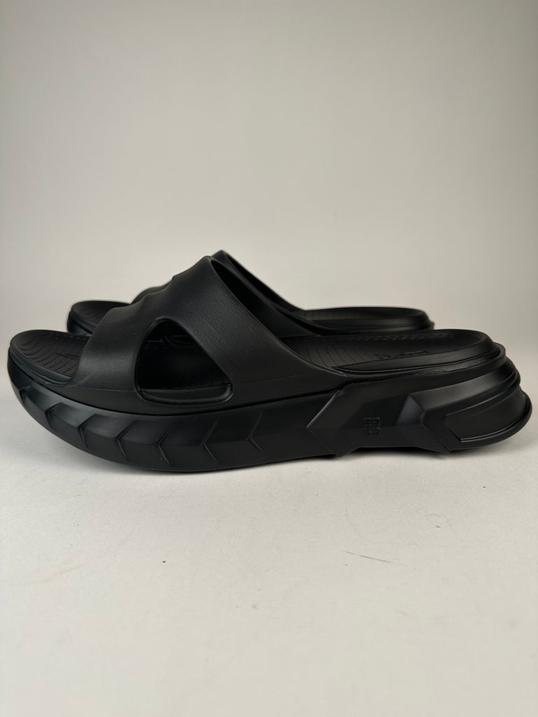 Givenchy Marshmallow Flat Sandals Black size 44EU