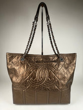 Load image into Gallery viewer, Chanel Metallic Aged Calfskin Shopping In Moscow Tote Bronze Large