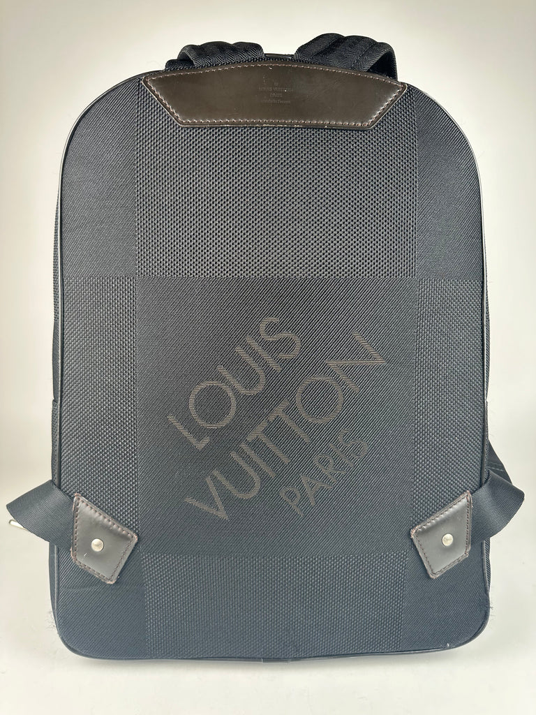 louis vuitton black damier geant neo bongo backpack bag Louis Vuitton Black Damier Geant Neo Bongo Backpack – Sacdelux