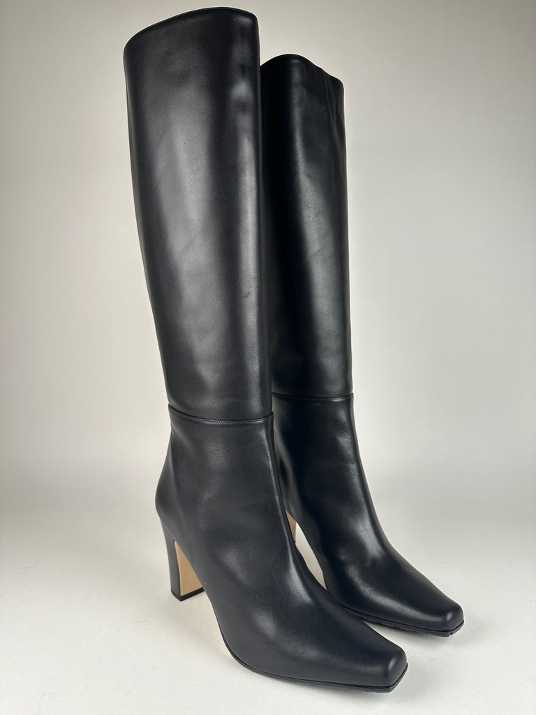 Manolo Blahnik Cantuna Knee High Leather Boots Black Size 40.5EU