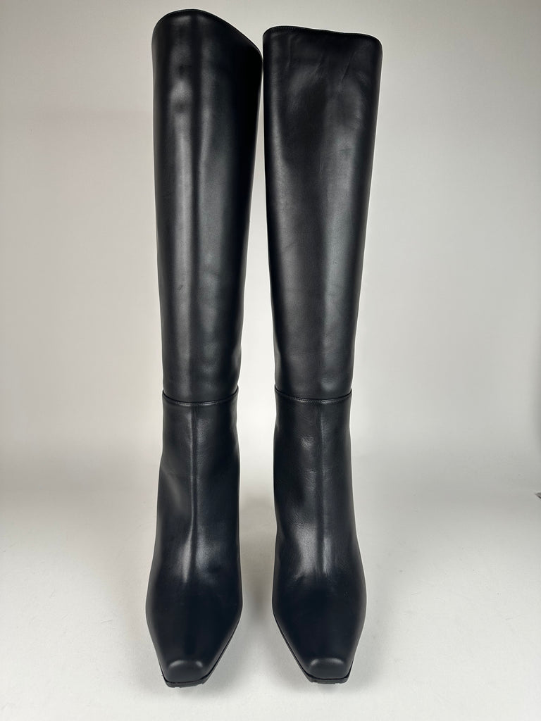 Manolo Blahnik Cantuna Knee High Leather Boots Black Size 40.5EU