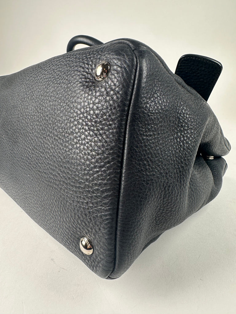 Prada Vitello Daino Tote Black