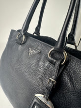 Load image into Gallery viewer, Prada Vitello Daino Tote Black