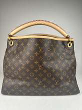 Load image into Gallery viewer, Louis Vuitton Monogram Artsy MM New Model