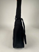 Load image into Gallery viewer, Prada Re-Edition 2000 Black Nylon