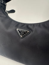 Load image into Gallery viewer, Prada Re-Edition 2000 Black Nylon