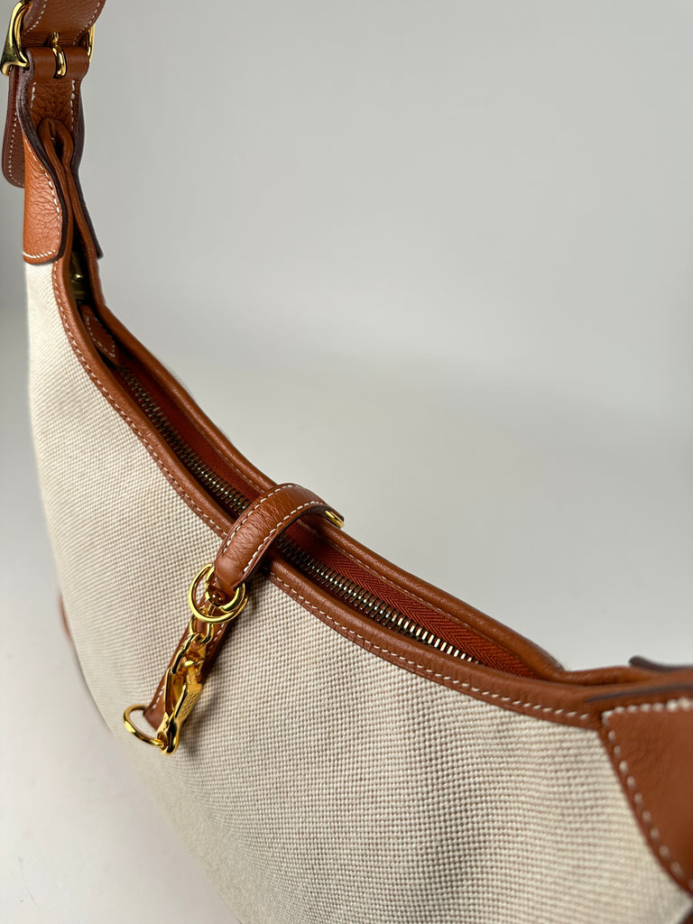 Hermes Toile Courchevel Trim II 31 Gold Hobo Bag