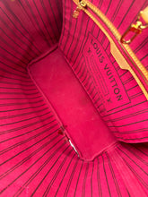 Load image into Gallery viewer, Louis Vuitton Monogram Neverfull MM  With Pouch Peony Interior