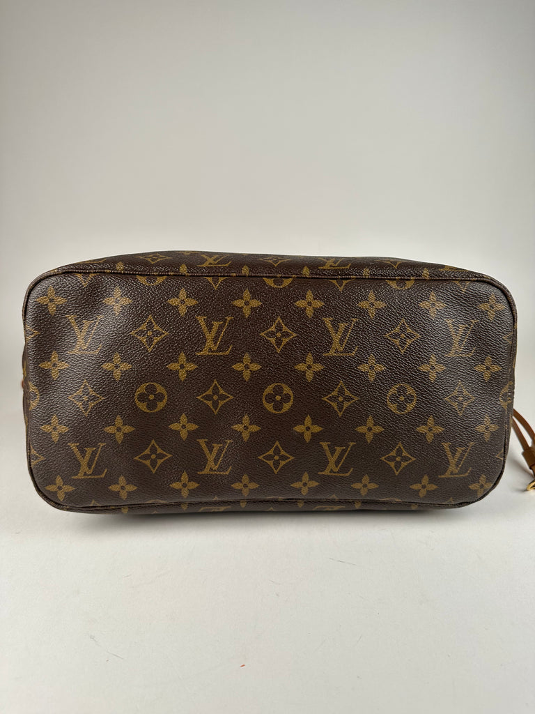 Louis Vuitton Monogram Neverfull MM  With Pouch Peony Interior