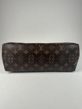 Load image into Gallery viewer, Louis Vuitton Monogram Graceful PM