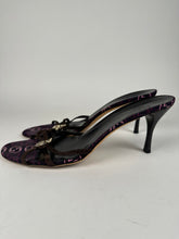 Load image into Gallery viewer, Gucci Vintage GG Logo Sandal Pump Chocolate Brown Size 11B