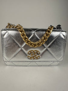 Chanel Metallic Goatskin Quilted 19 Wallet On Chain WOC Silver