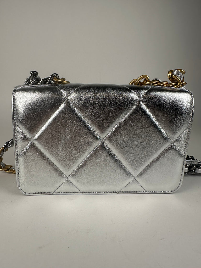 Chanel metallic 2025 goatskin