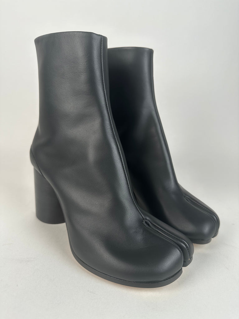 Maison Margiela Tabi Split Toe Ankle Boot Black Size 36EU