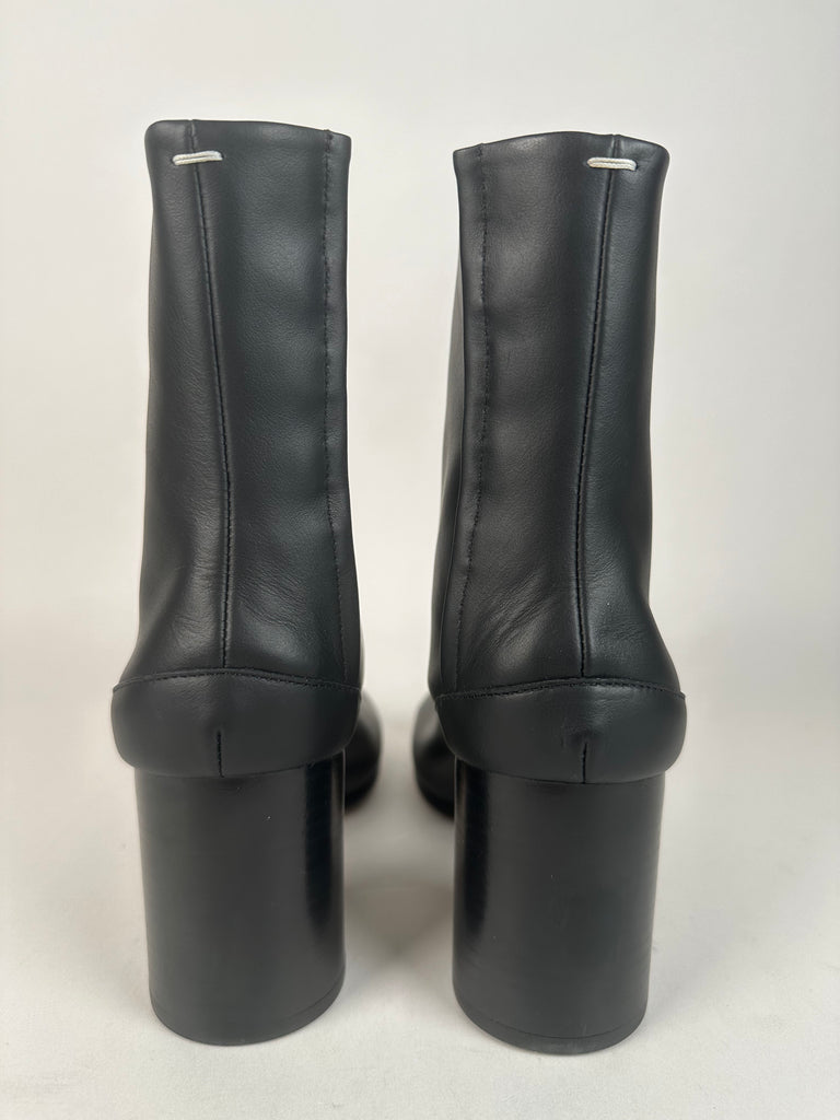 Maison Margiela Tabi Split Toe Ankle Boot Black Size 36EU