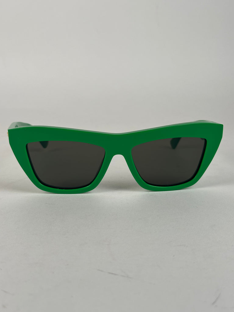 Bottega Veneta New Entry Cat Eye Sunglasses Parakeet Green