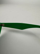 Load image into Gallery viewer, Bottega Veneta New Entry Cat Eye Sunglasses Parakeet Green