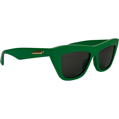Bottega Veneta New Entry Cat Eye Sunglasses Parakeet Green