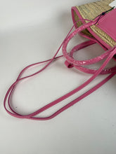 Load image into Gallery viewer, Jacquemus Le Panier Soli Straw Raffia Beach Bag Dark Pink