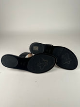 Load image into Gallery viewer, Gucci Marmont Thong Slide Sandal Black Size 38EU