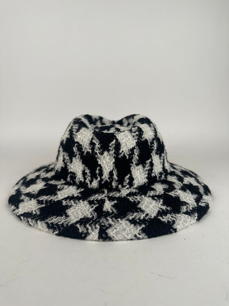 Chanel Houndstooth Tweed Hat size Medium