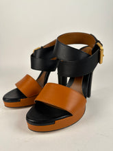 Load image into Gallery viewer, Fendi Black/Brown Platform Wrap Ankle Sandals size 39EU kit