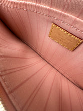Load image into Gallery viewer, Louis Vuitton Neverfull MM/GM Pouch Damier Azur