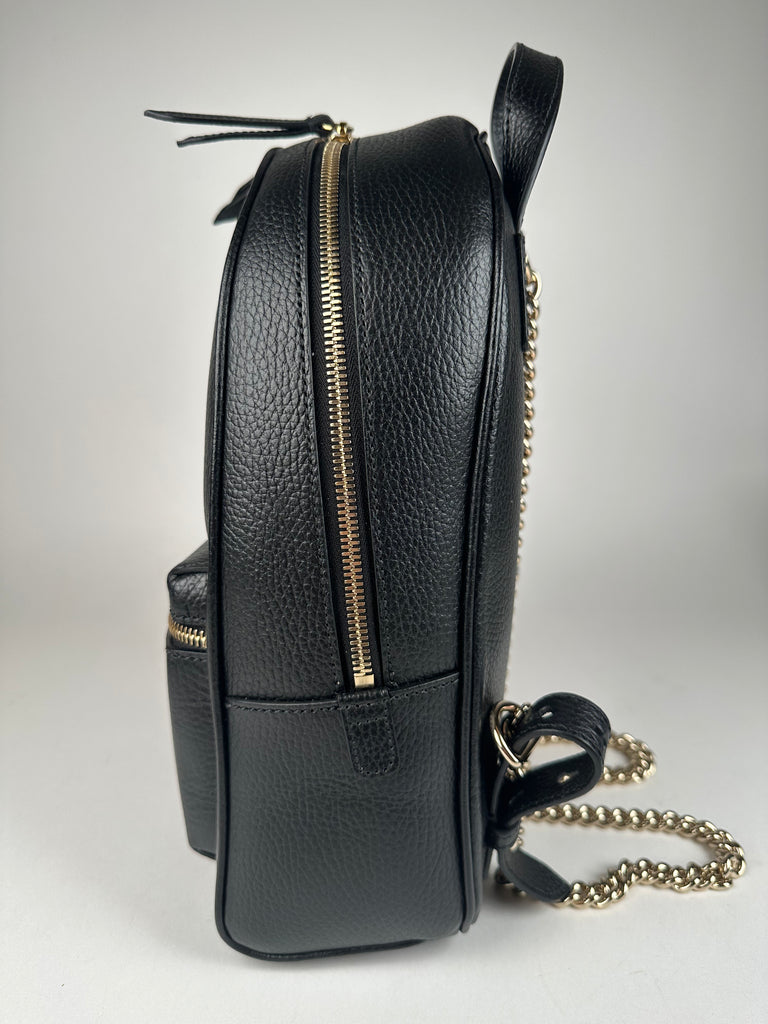Gucci pebbled calfskin soho chain backpack black best sale