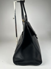 Load image into Gallery viewer, Gucci Totem Large Butterfly Top Handle Bag Black