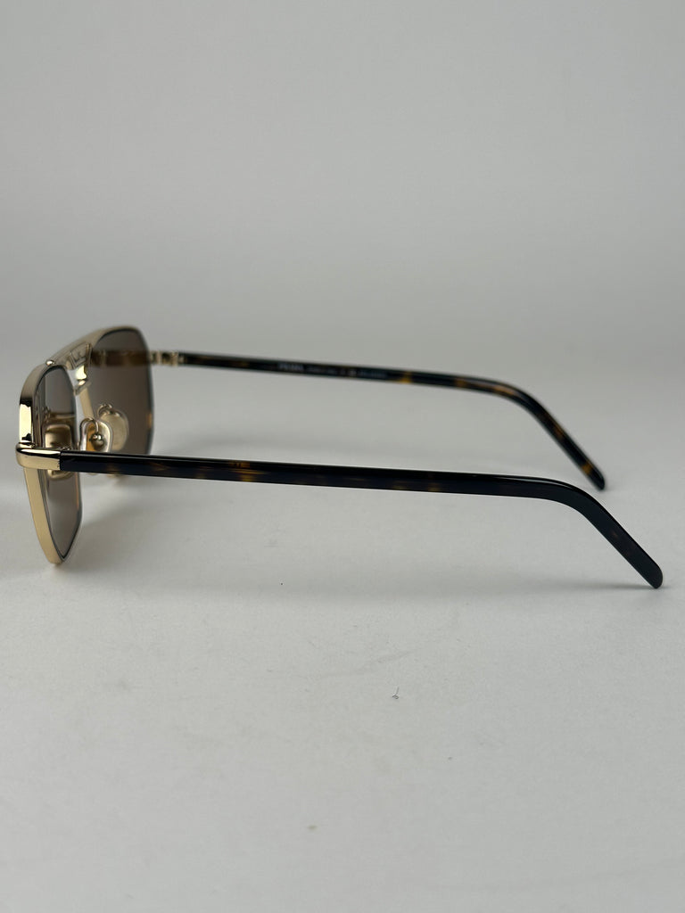 Prada Aviator Style Sunglasses with Logo Gold