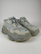 Load image into Gallery viewer, Balenciaga Triple S Grey Size 37EU