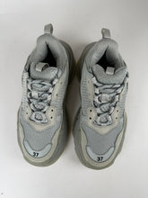 Load image into Gallery viewer, Balenciaga Triple S Grey Size 37EU