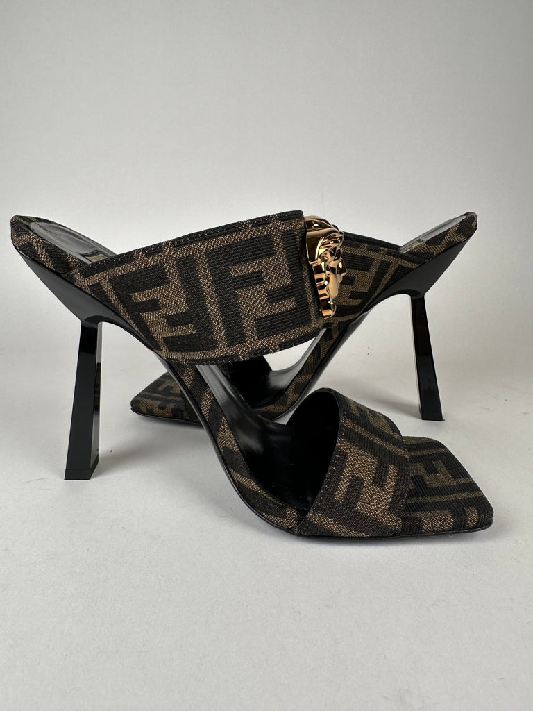 Fendace FF Jacquard Print Medusa Head Mules Size 37.5EU