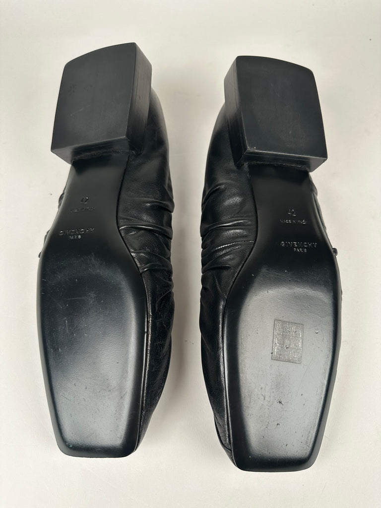 Givenchy Gathered Leather Flats With Logo at front Size 42EU Black