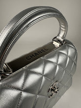 Load image into Gallery viewer, Chanel Metallic Lambskin Quilted Small Trendy CC Flap Dual Handle Bag Silver