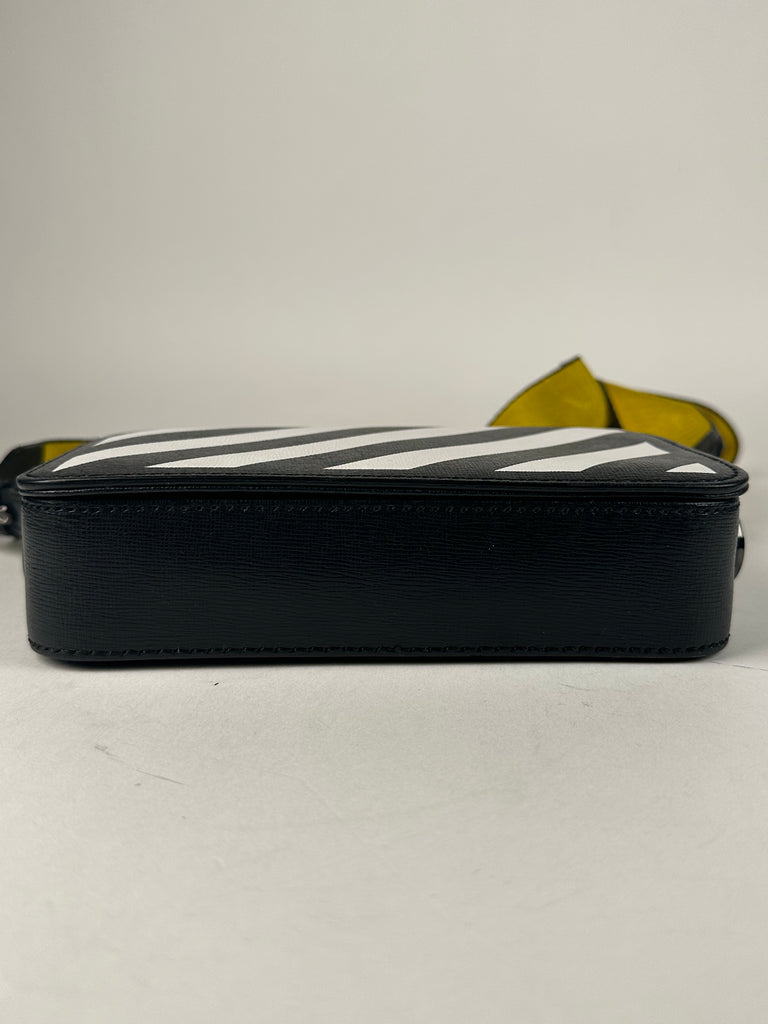 Off—White Saffiano Striped Mini Diag Binder Clip Bag Black White Yellow
