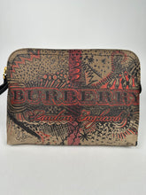 Load image into Gallery viewer, Burberry Sketchbook Series Canvas Logo Pouch