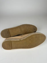 Load image into Gallery viewer, Chanel Lambskin CC Espadrilles Black/Beige 39EU