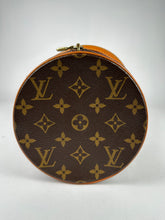 Load image into Gallery viewer, Louis Vuitton Monogram Papillon 30