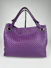Load image into Gallery viewer, Bottega Veneta Nappa Intrecciato Garda Tote Purple