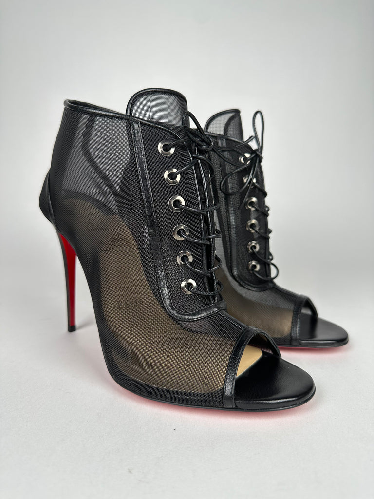 Christian Louboutin - Authenticated Heel - Crocodile Black for Women, Very Good Condition