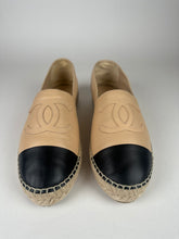 Load image into Gallery viewer, Chanel Lambskin CC Espadrilles Black/Beige 39EU
