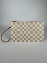 Load image into Gallery viewer, Louis Vuitton Neverfull MM/GM Pouch Damier Azur