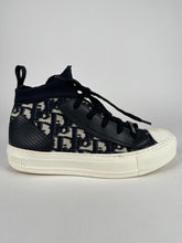 Load image into Gallery viewer, Dior Walk n Dior Mid Top Sneaker Blue Oblique size 37EU