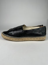 Load image into Gallery viewer, Chanel Lambskin CC Espadrilles Black 40EU